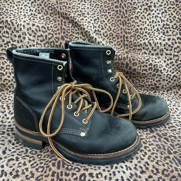 Black Leather Men’s Boots - Picture 3 of 12